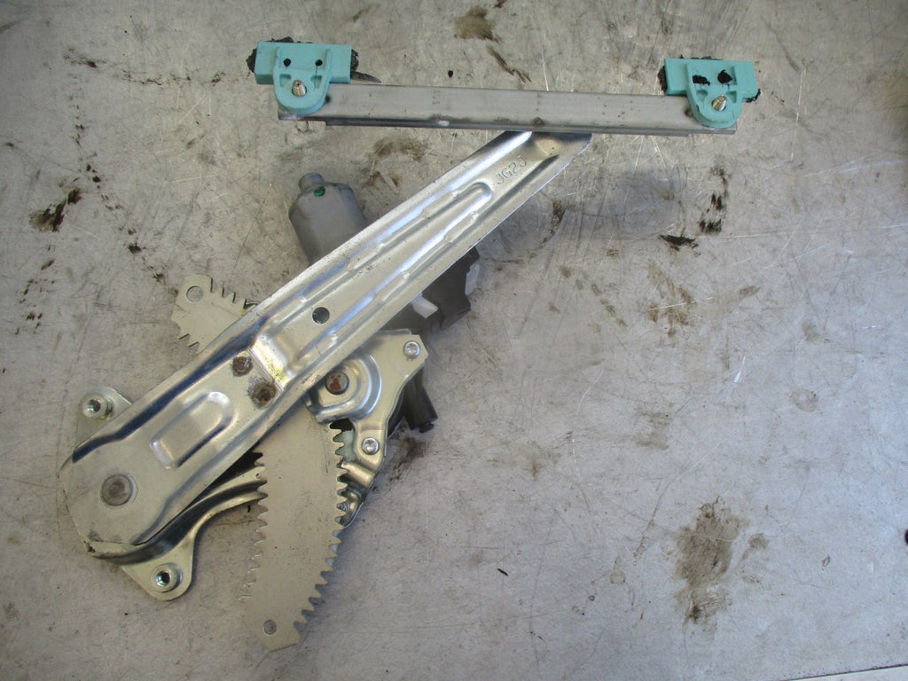 NISSAN JUKE 2015 NSR PASSENGER SIDE REAR ELECTRIC WINDOW MOTOR REGULATOR 701190