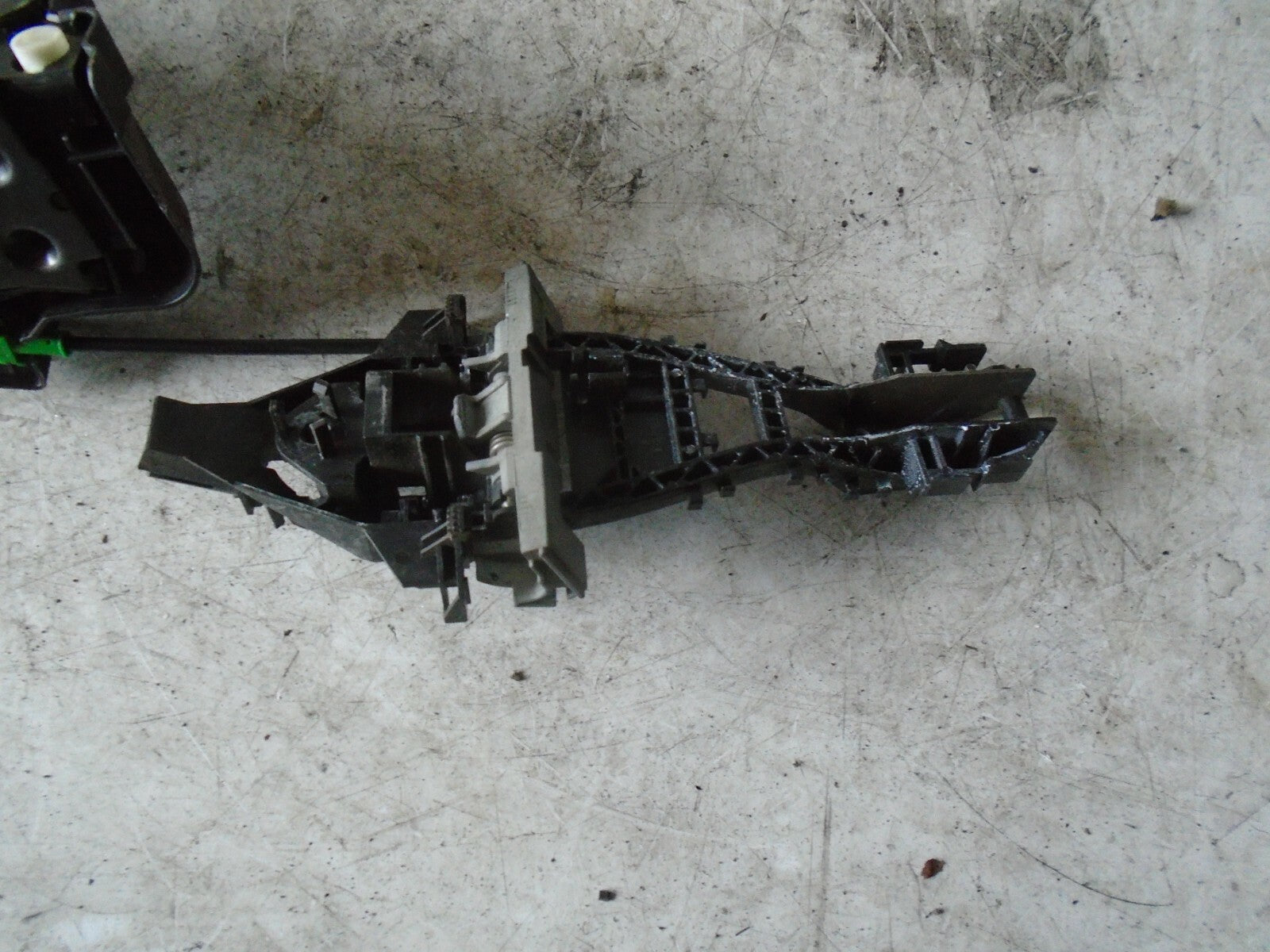 RANGE ROVER EVOQUE 2013 L358 OSR REAR DRIVER SIDE DOOR LOCK MECHANISM