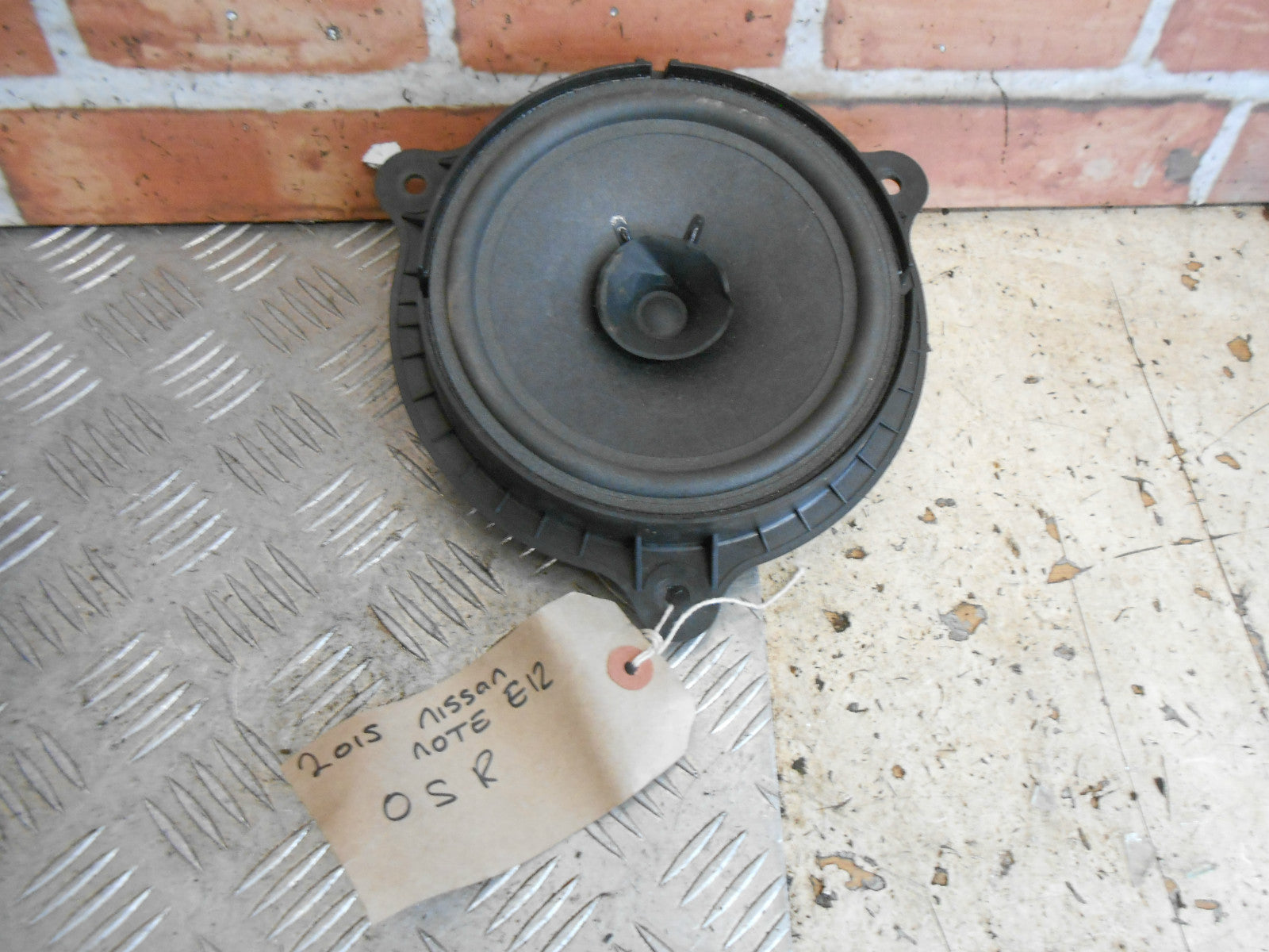 NISSAN NOTE E12 2015 OSR DRIVER SIDE REAR AUDIO SPEAKER DRIVER 28156BR00A