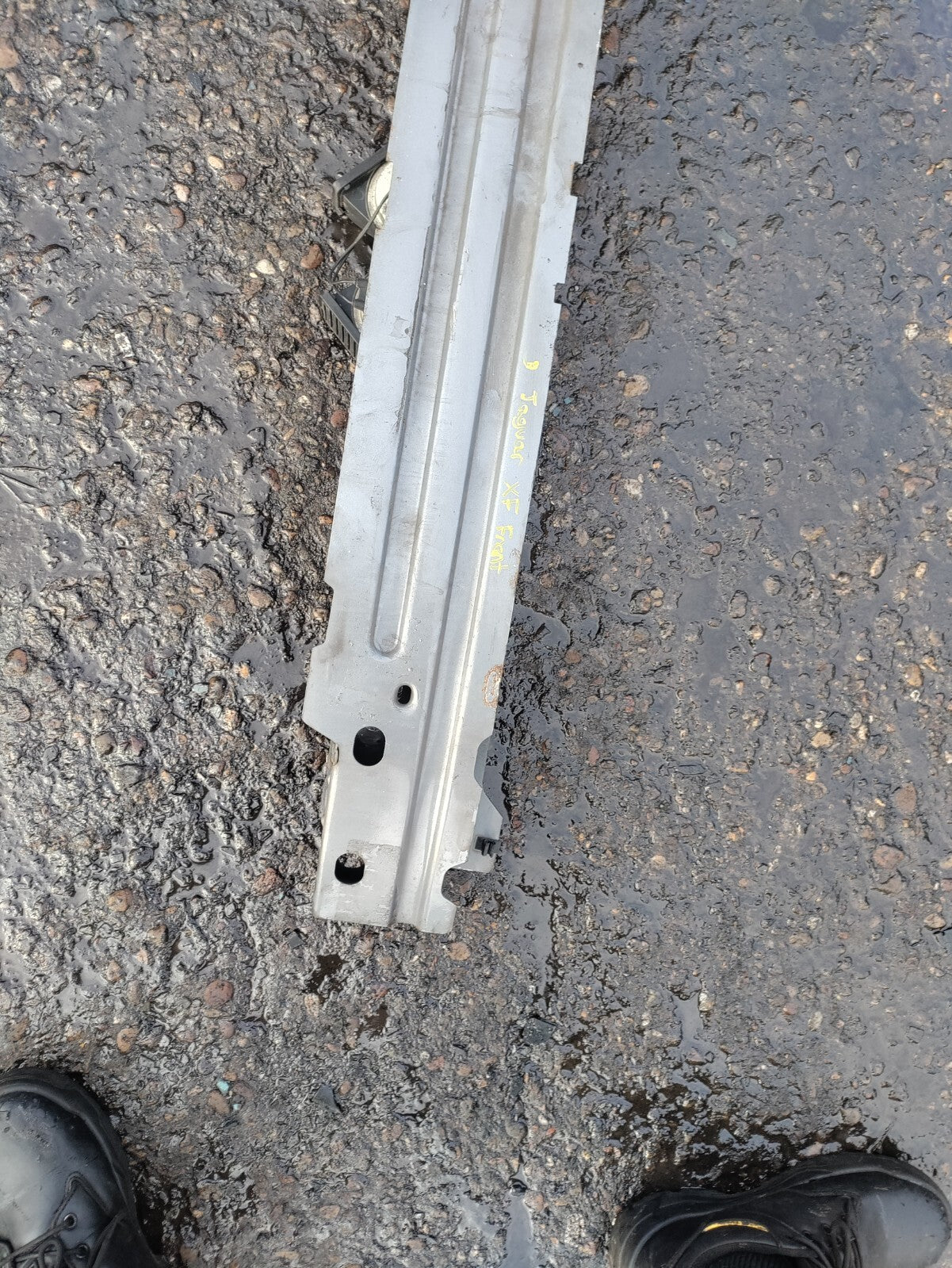 2009 JAGUAR XF X250 FRONT BUMPER REINFORCEMENT CRASH BAR