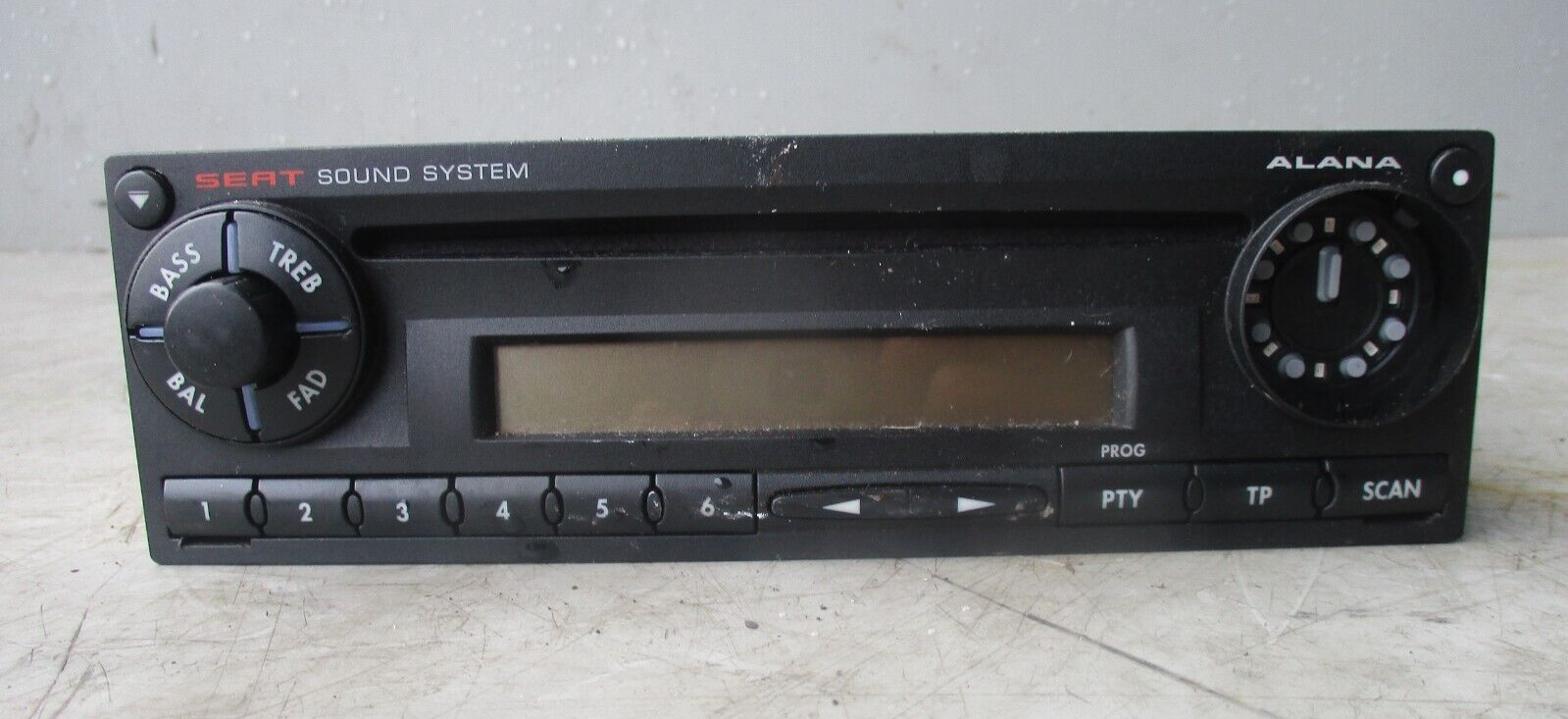 2003 SEAT IBIZA RADIO CD PLAYER HEAD UNIT 6L0035156