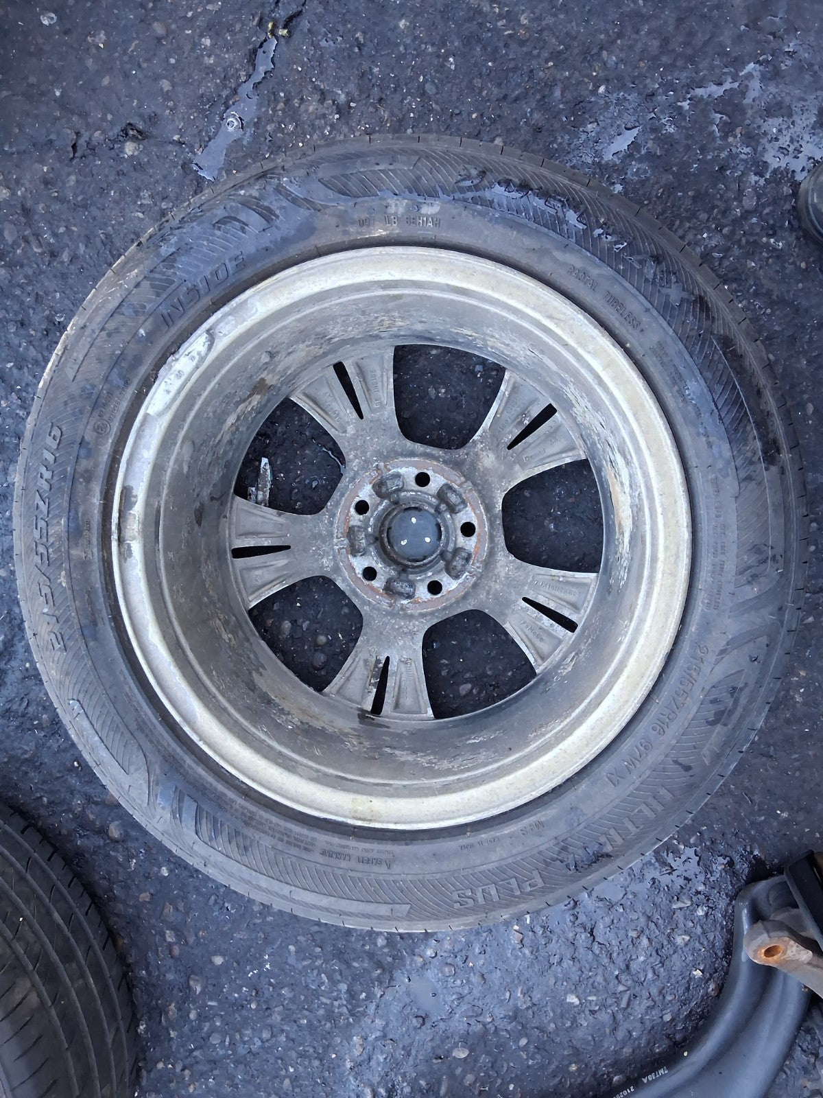 2013 FORD FOCUS MK3 16 INCH ALLOY WHEEL WITH TYRE 215/55R16