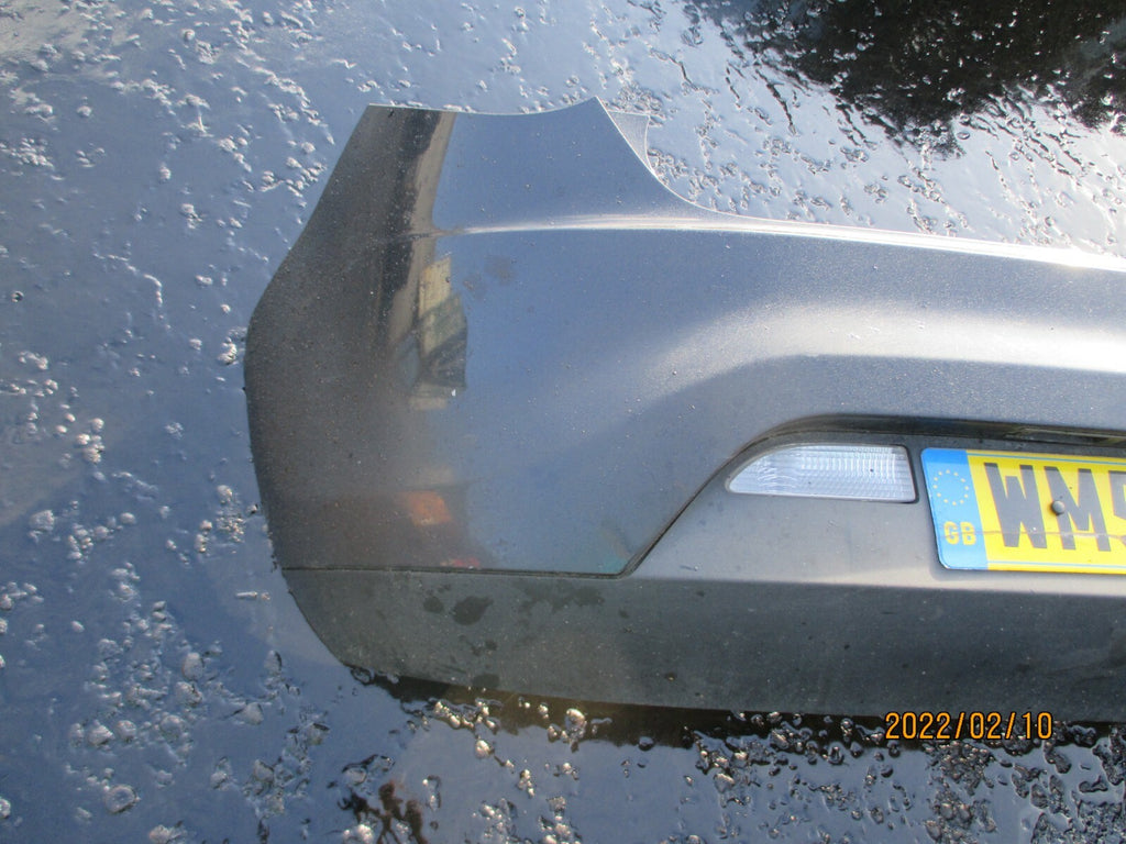 FIAT BRAVO MK2 2007 REAR BUMPER COMPLETE BLACK 891