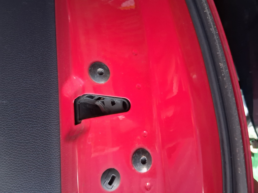 2014 VW VOLKSWAGEN SCIROCCO MK3 OS DRIVER SIDE DOOR LOCK MECHANISM