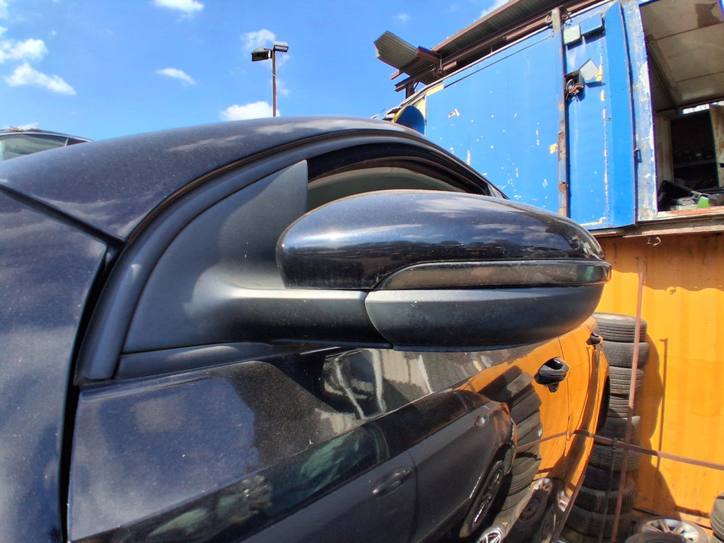 2012 VW VOLKSWAGEN GOLF MK6 NSF PASSENGER SIDE POWER FOLD WING MIRROR BLACK LC9X