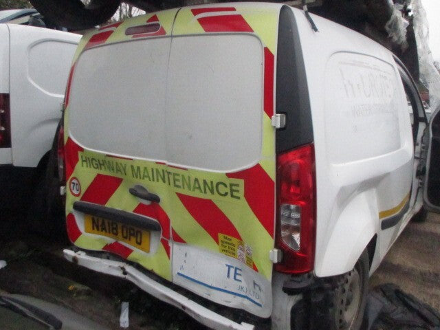 2018 MERCEDES-BENZ CITAN W415 WINDSCREEN WASHER TANK 8200431474