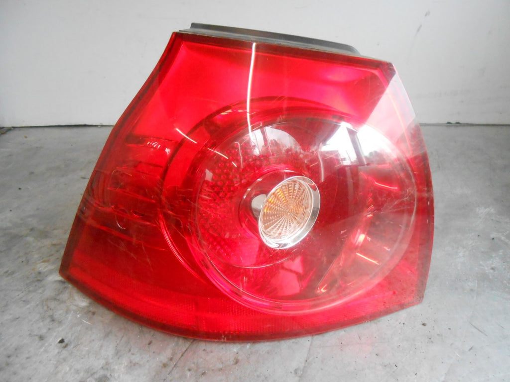 VW VOLKSWAGEN GOLF 1K (MK5) 2003-2008 NSR PASSENGER REAR OUTER LIGHT 1K6945095G