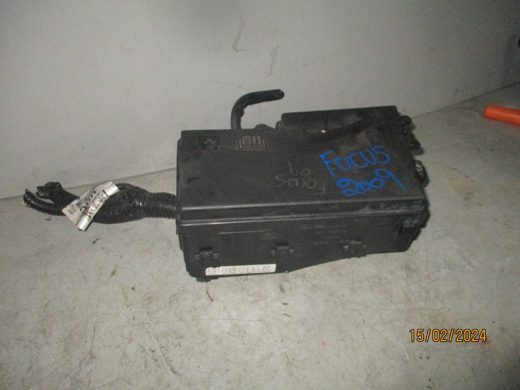 FORD FOCUS MK2 2007 ENGINE BAY FUSE BOX MODULE 3M5T14A067BC