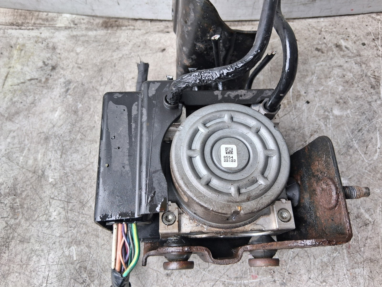 2012 PEUGEOT 208 1.2 PETROL ABS PUMP CONTROL MODULE 9810293180
