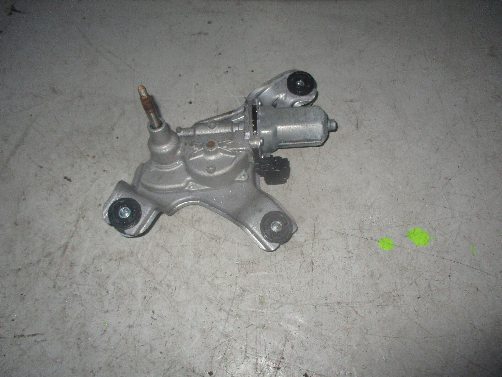 SUZUKI SWIFT 2020 REAR WIPER MOTOR 2596003350