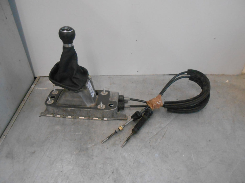 VW VOLKSWAGEN SCIROCCO 137 (MK3) 6 SPEED MANUAL GEARSTICK 1K0711049CK