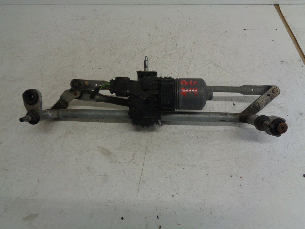 VW VOLKSWAGEN POLO 2014 6R FRONT WIINDSCREEN WIPER MOTOR & LINKAGE 6R2955023C