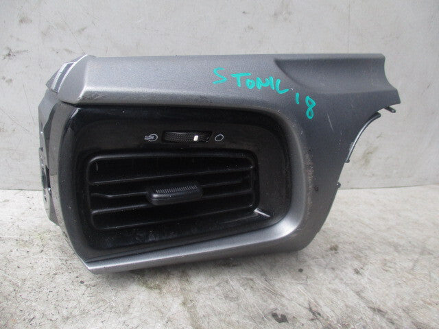 2018 KIA STONIC MK1 OSF  DRIVER SIDE DASHBOARD AIR VENT GRILLE