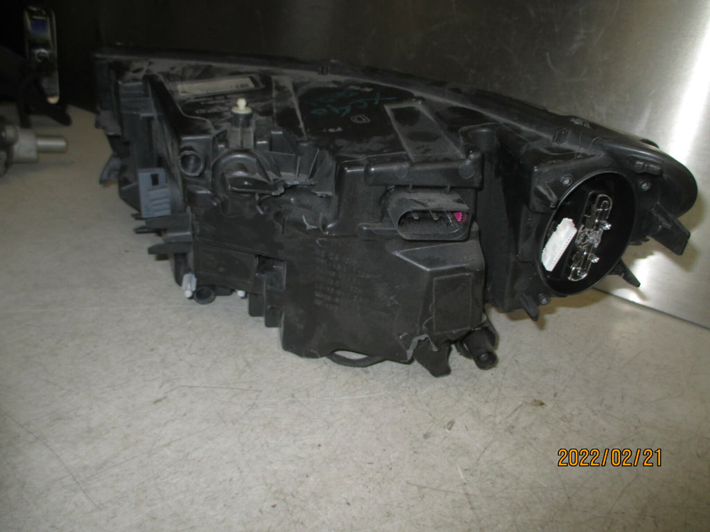 VOLVO XC40 2021 OSF DRIVER SIDE FRONT HEADLIGHT HEADLAMP 31655994 SPARES