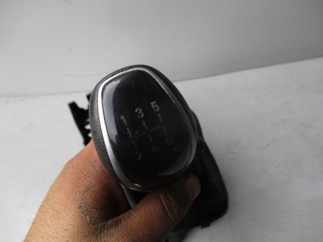 VAUXHALL VIVA 2016 5 SPEED MANUAL GEARSTICK GEARSHIFTER 25194109