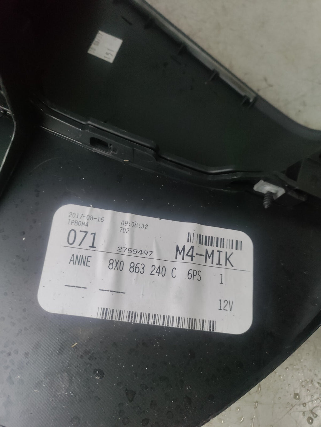 AUDI A1 8X 2015 3 DOOR CENTRE CONSOLE CUP HOLDER PLASTIC TRIM 8X0863240C