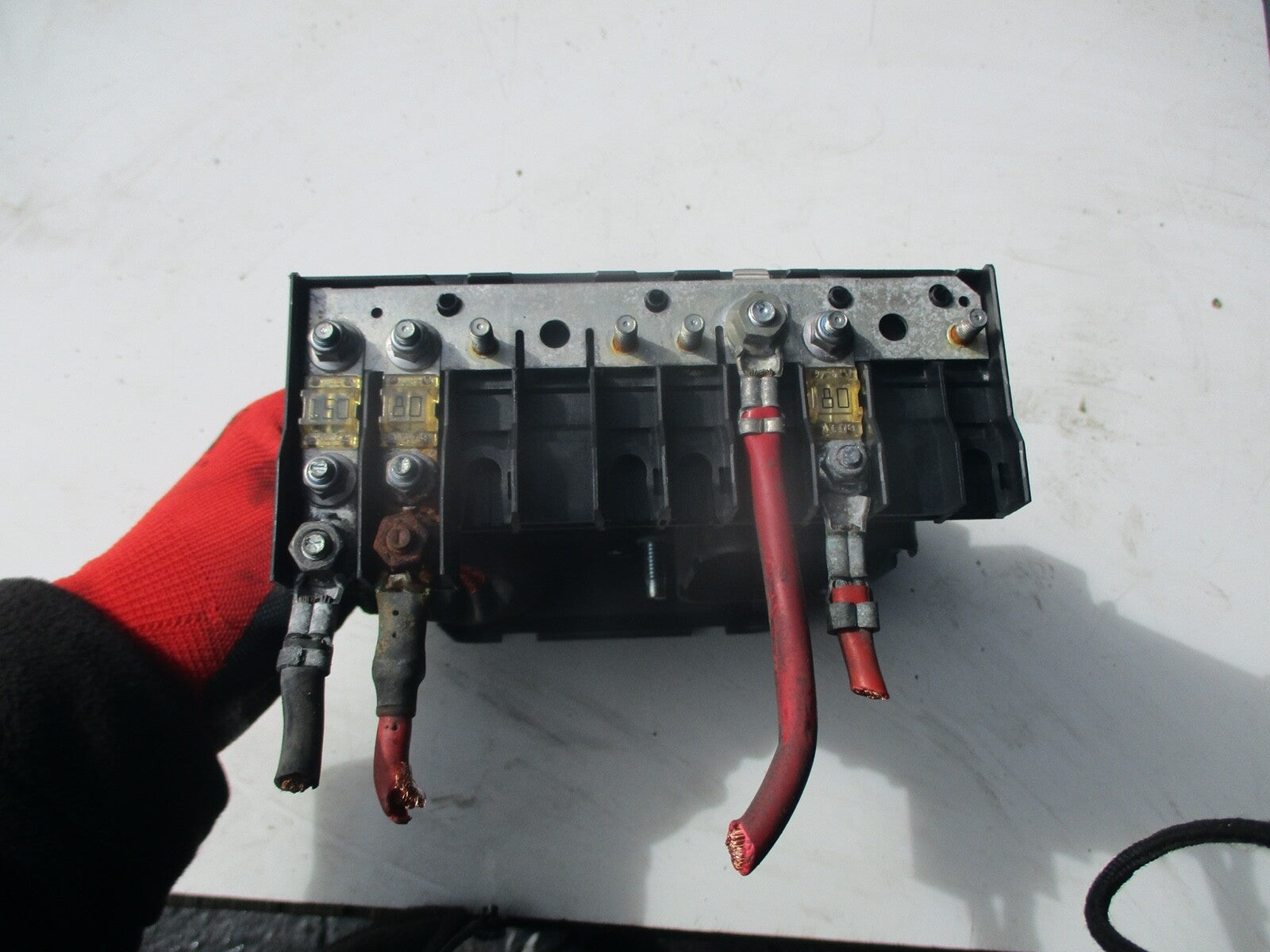 AUDI A4 B6 FUSE BOX RELAY UNT 191 906 383 C PA66 GF30
