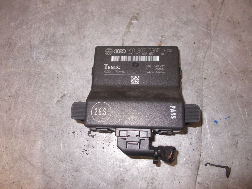 AUDI A3 2008 GATEWAY CONTROL MODULE 1K0907530F