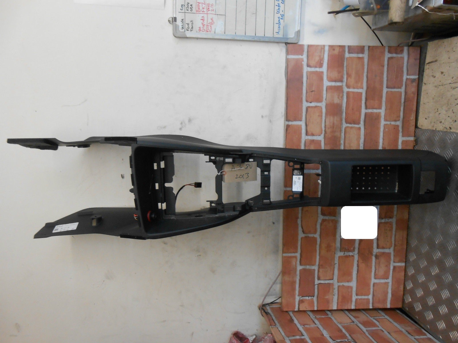 AUDI A3 8V 2013 CENTRE CONSOLE PLASTIC TRIM HANDBRAKE SURROUND 8V2863241