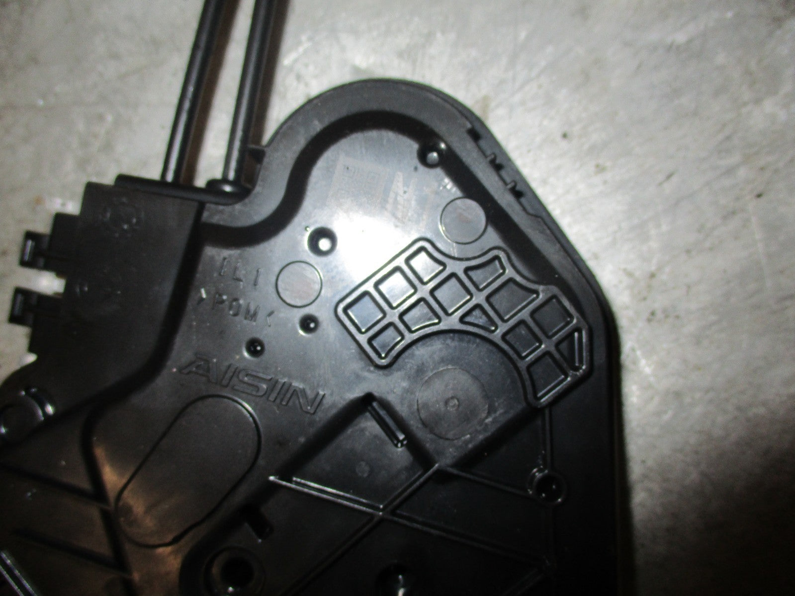 TOYOTA AYGO AB40 MK2 5 DOOR NSF PASSENGER SIDE FRONT DOOR LOCK MECH