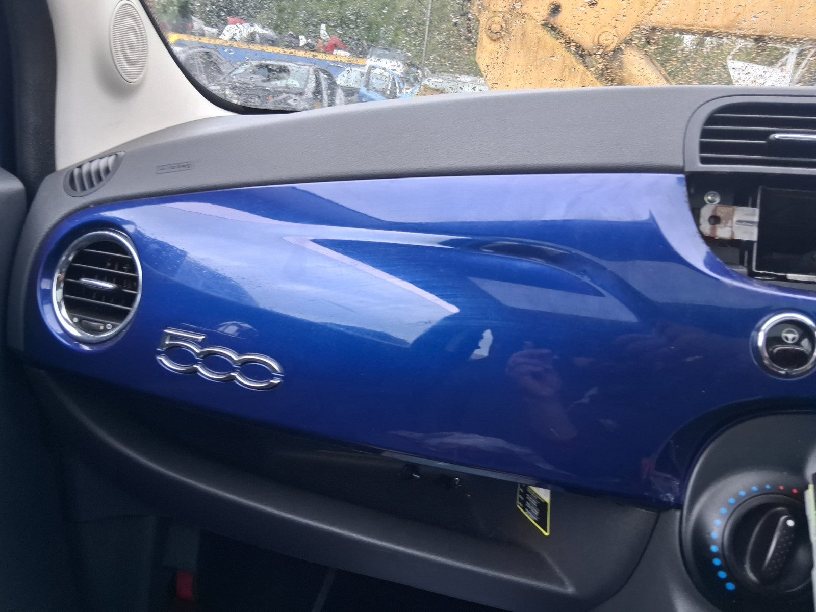 2010 FIAT 500 LOUNGE MK1 FRONT DASHBOARD BLUE TRIM PANEL COVER