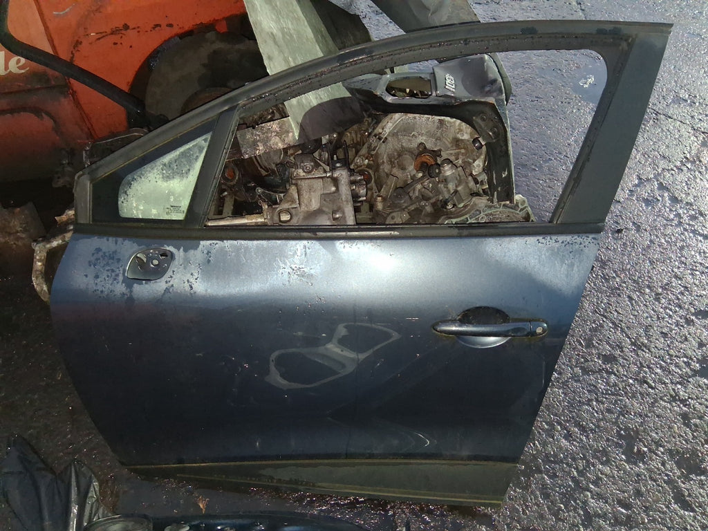 2017 RENAULT CLIO X98 MK4 NSF PASSENGER SIDE FRONT LEFT BARE DOOR GREY