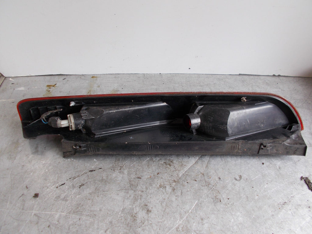 FORD FOCUS MK2 NS PASSENGER SIDE REAR LIGHT 4M5113405