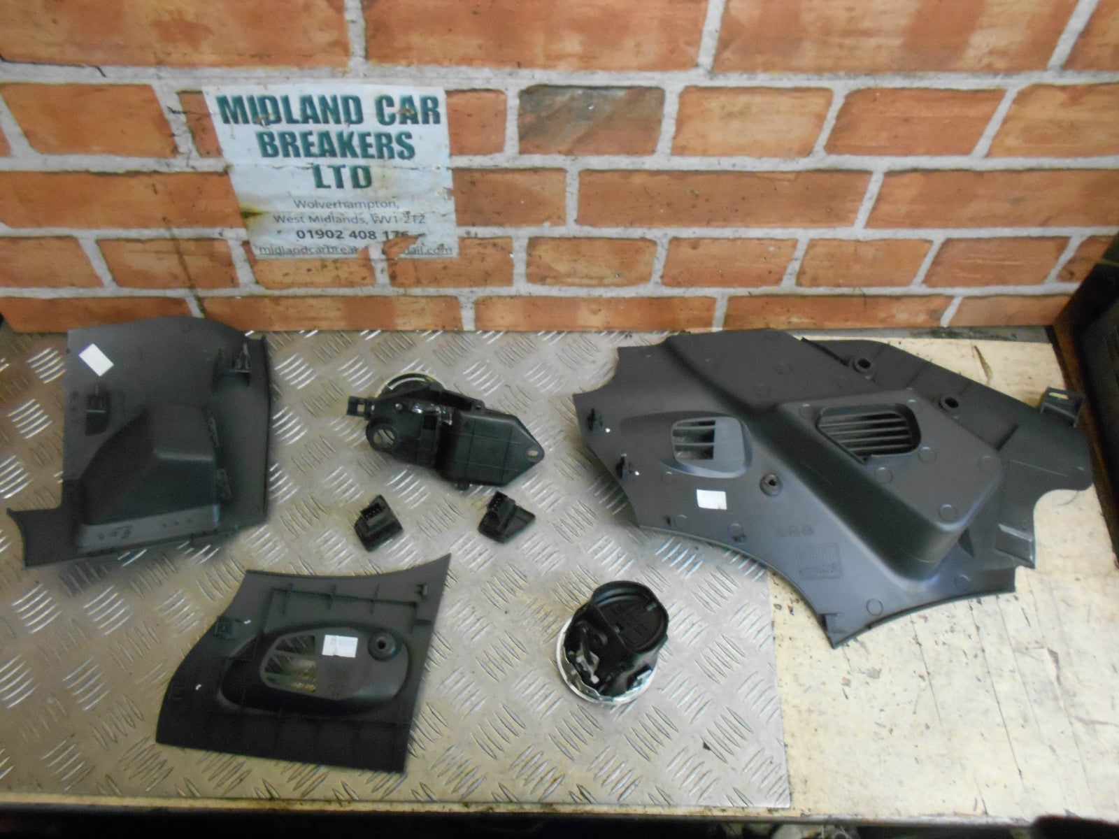 FIAT 500 2013 PASSENGER INTERIOR HANDLE DASH CUBBY TRIMS VENT WINDOW SWITCHES