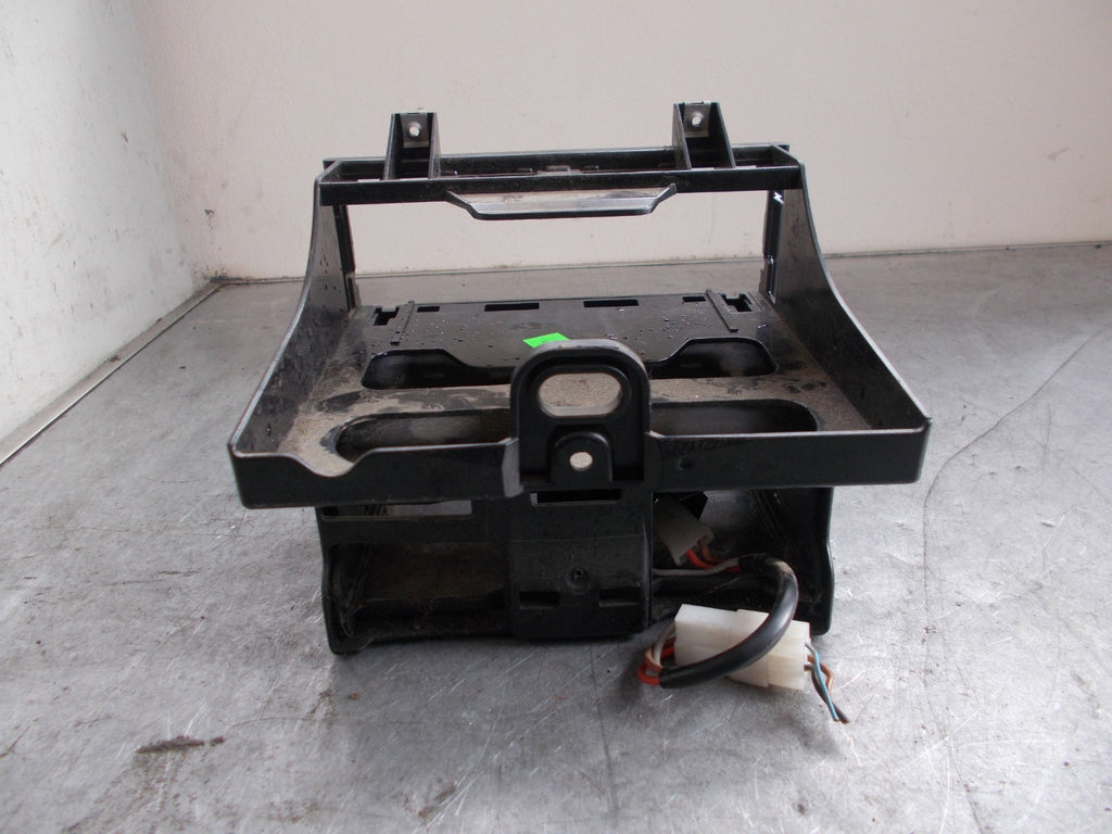 MERCEDES SPRINTER W906 2008 MK2 CENTRE CONSOLE CUP HOLDER TRIM A9066800558