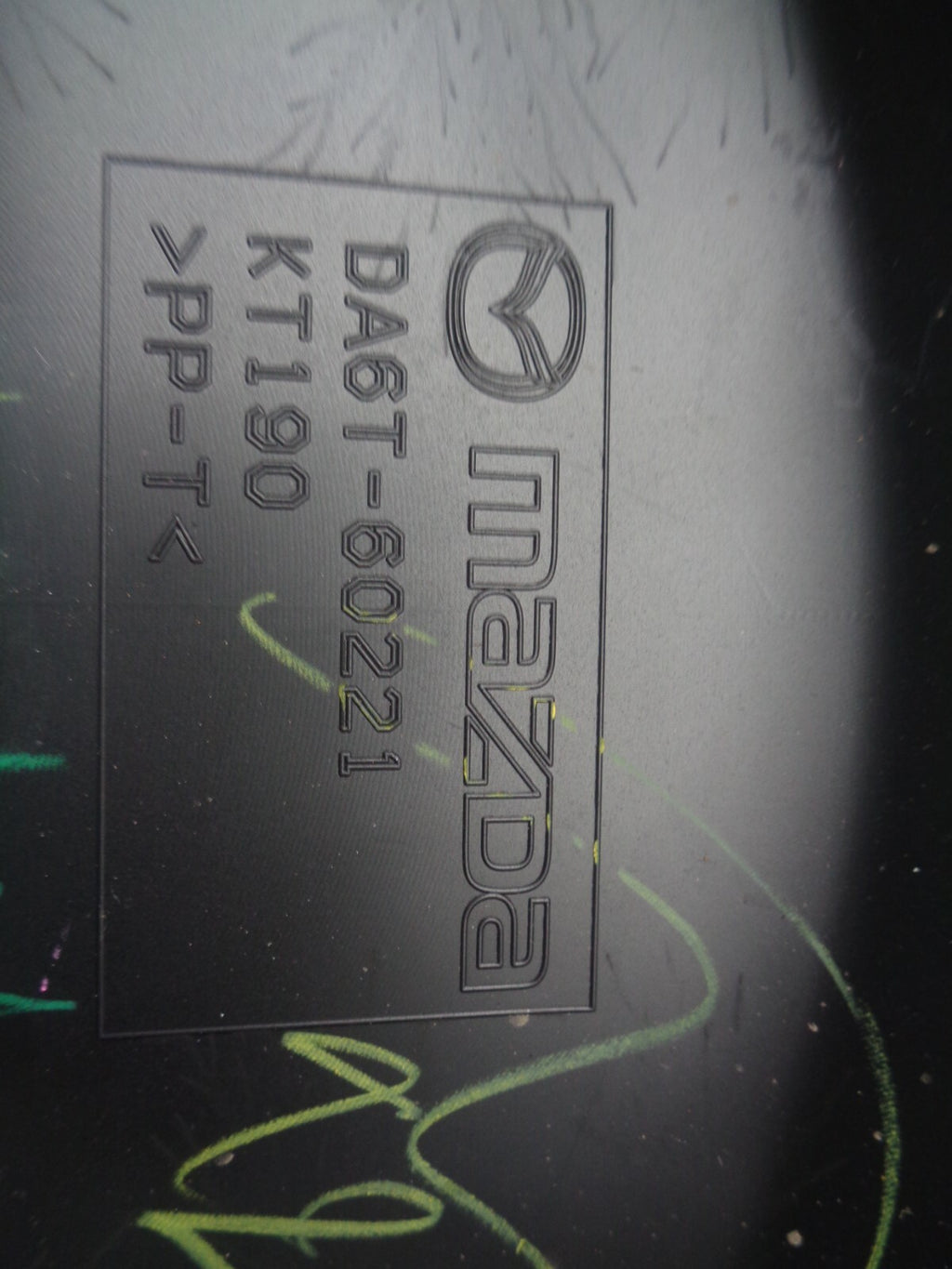 MAZDA 2 MK3 DJ 2016 SPEEDO TRIM HOUSING SURROUND PANEL COVER DA6T 60221