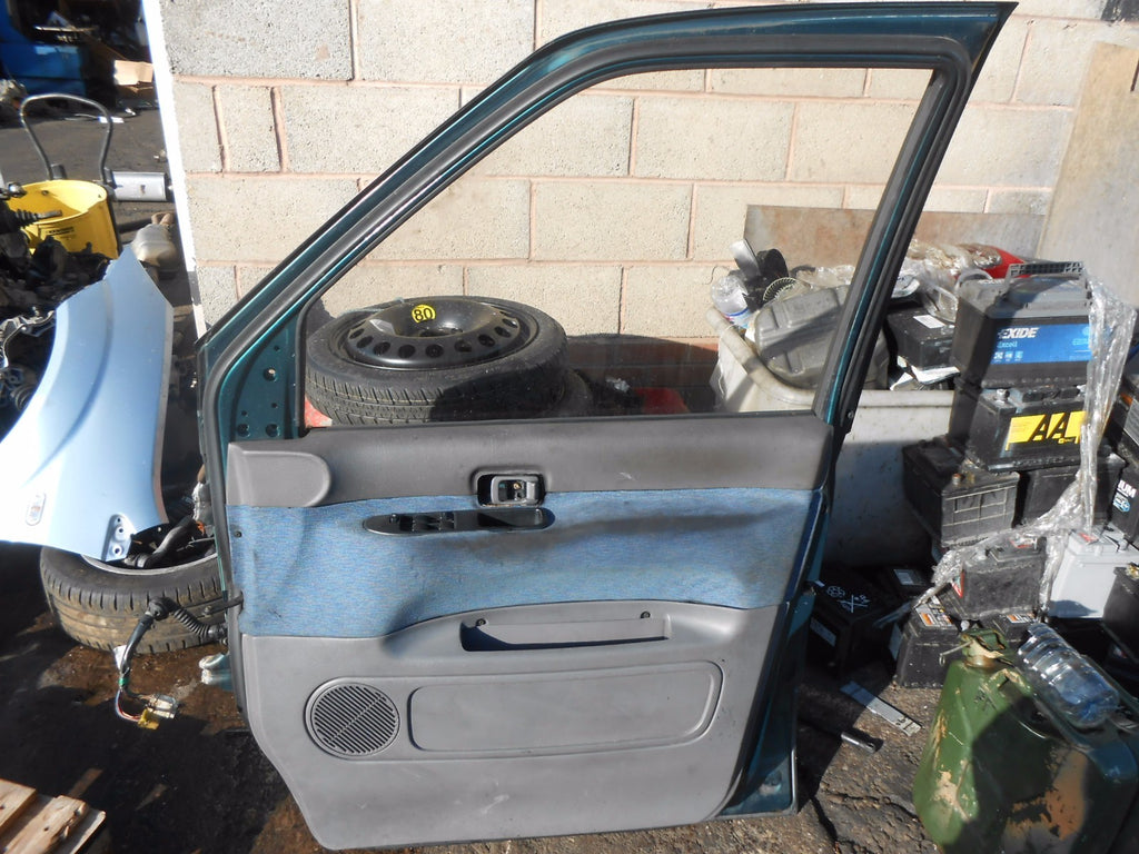 NISSAN SERENA C23 (MK1) 1994 OSF DRIVER SIDE FRONT COMPLETE DOOR GREEN