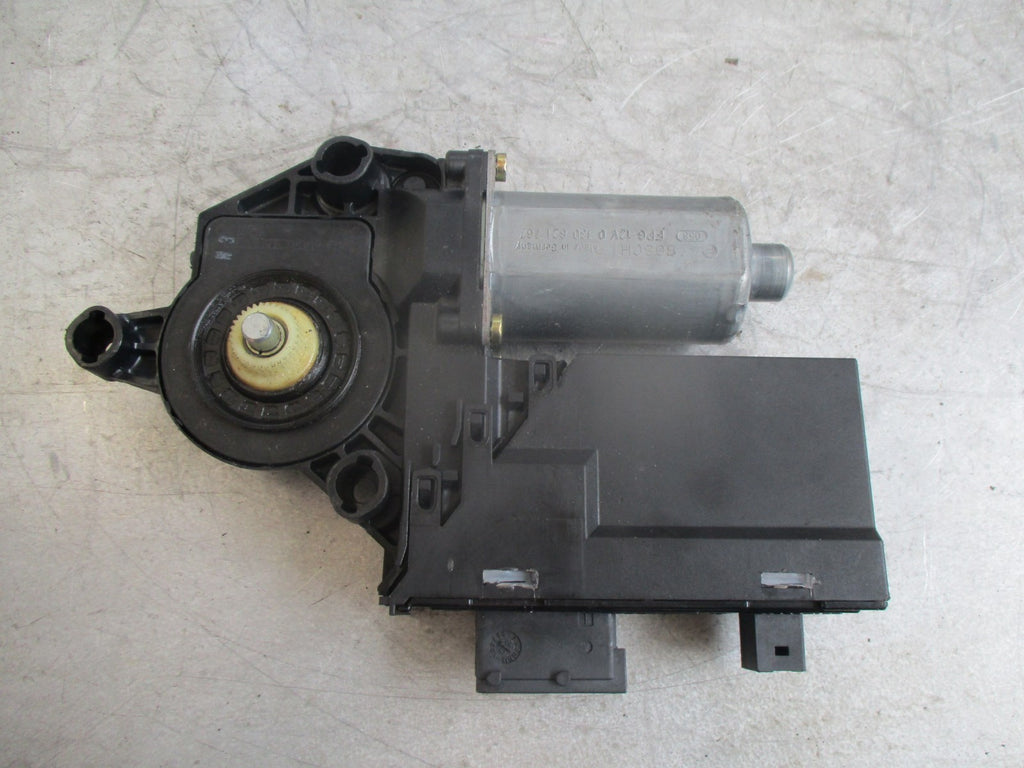 PEUGEOT 407 OSF DRIVERS SIDE FRONT ELECTRIC WINDOW MOTOR 9637130780