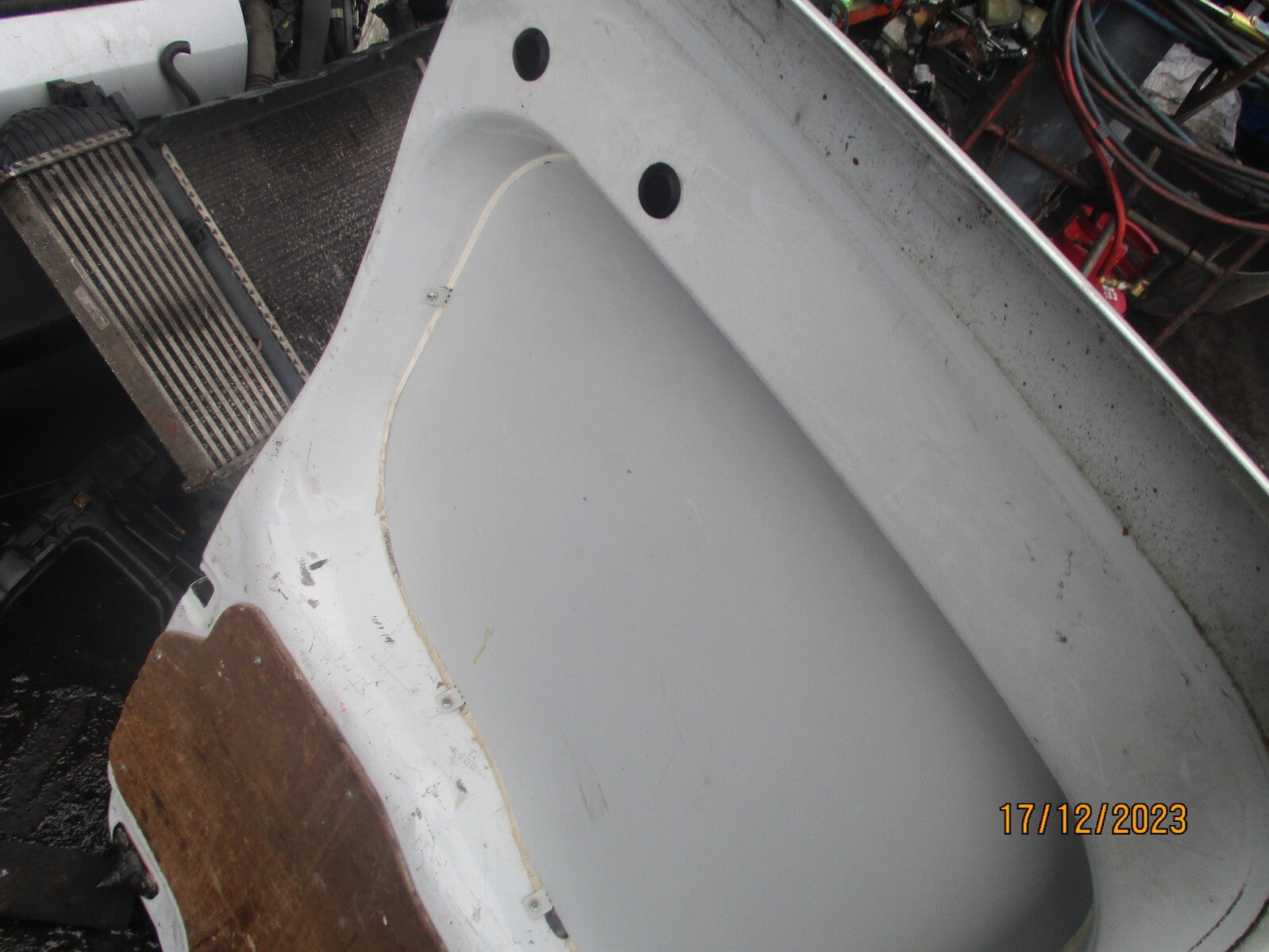2010 RENAULT KANGOO MK2 NSR PASSENGER SIDE REAR DOOR COMPLETE WITH GLASS WHITE