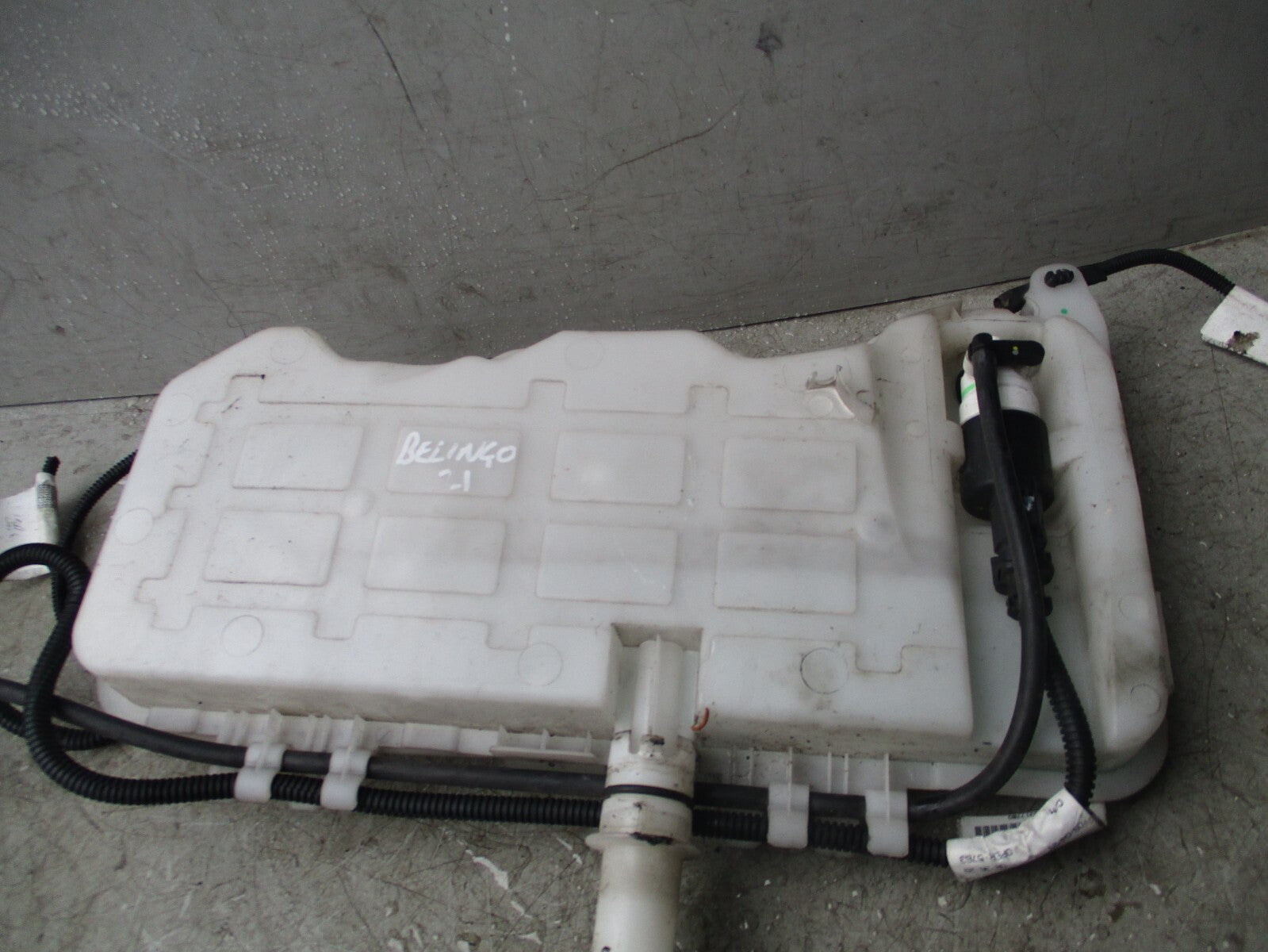 2021 CITROEN BERLINGO WINDSCREEN WASHER WATER BOTTLE RESERVOIR