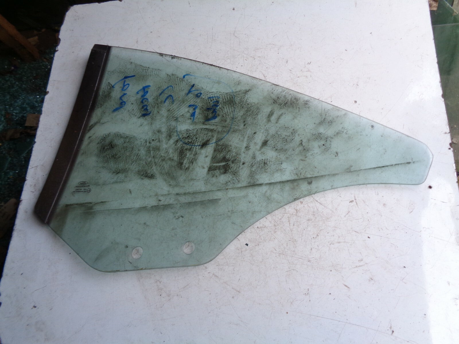 FORD FOCUS CC CONVERTIBLE MK2 REAR DRIVER SIDE GLASS