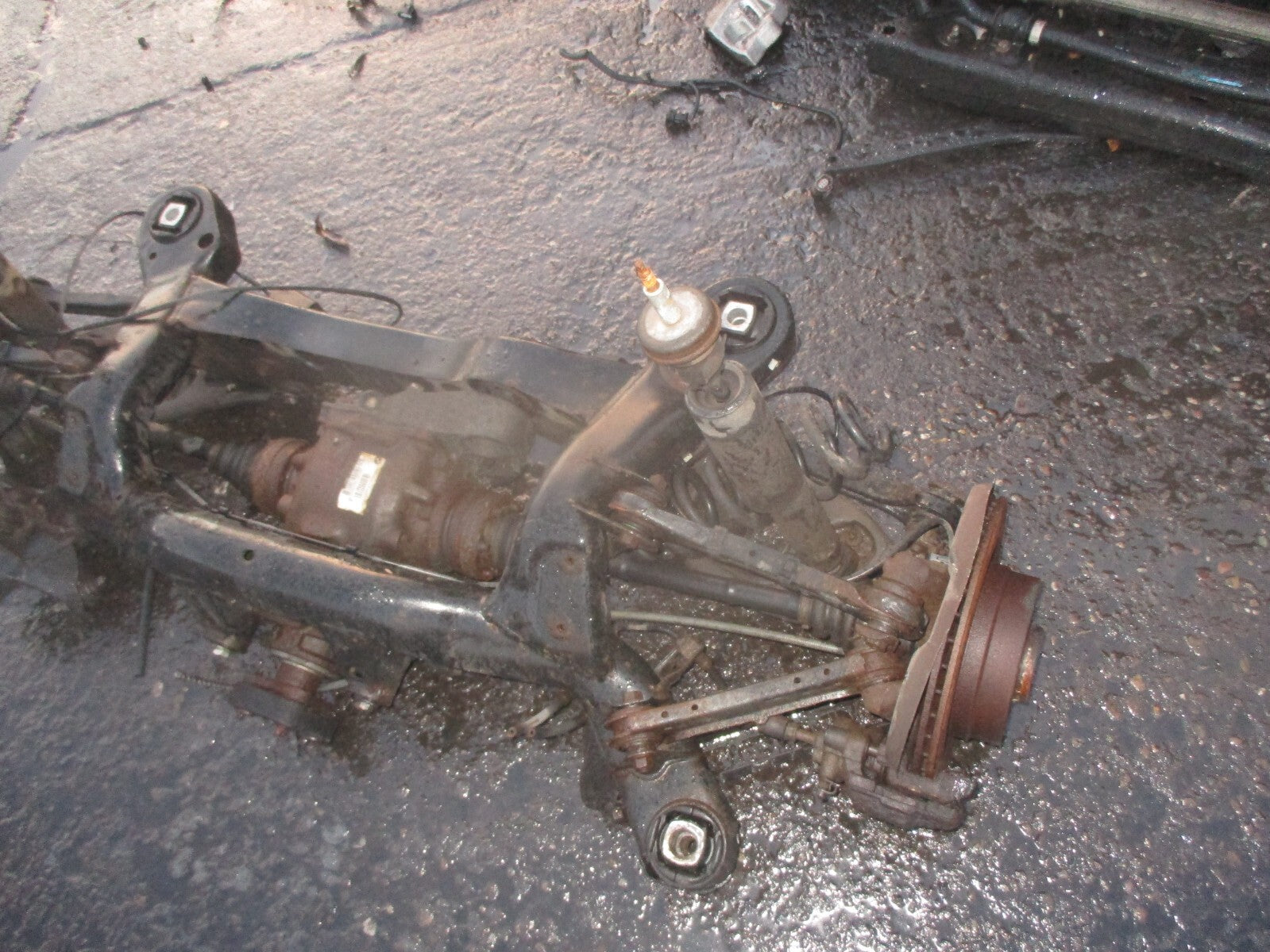 BMW 1 SERIES E87 2010 2.0 DIESEL REAR DIFF DIFFERENTIAL RATIO 3.07 7598855
