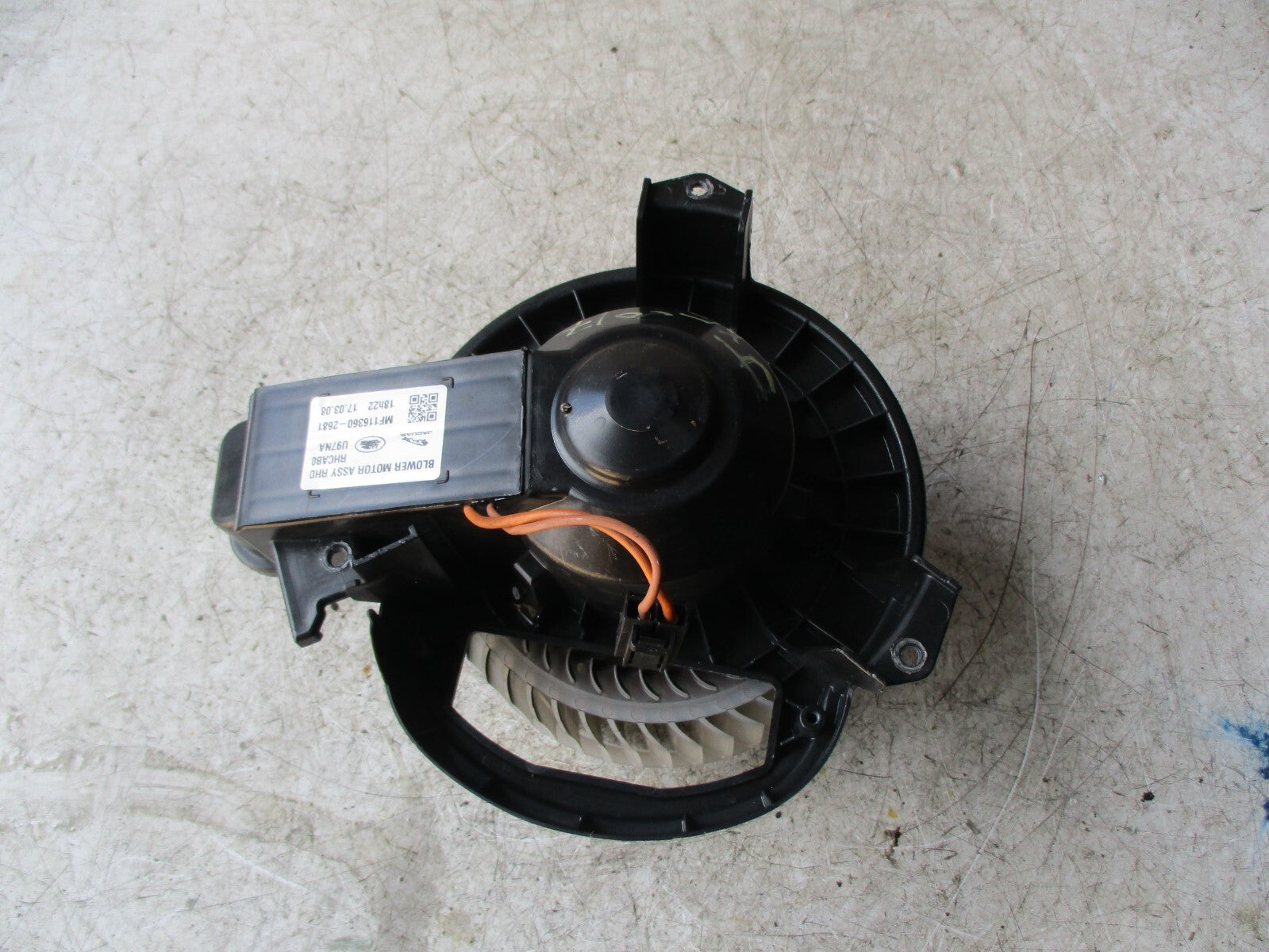 JAGUAR XE 2017 HEATER BLOWER FAN MOTOR MF1163602681