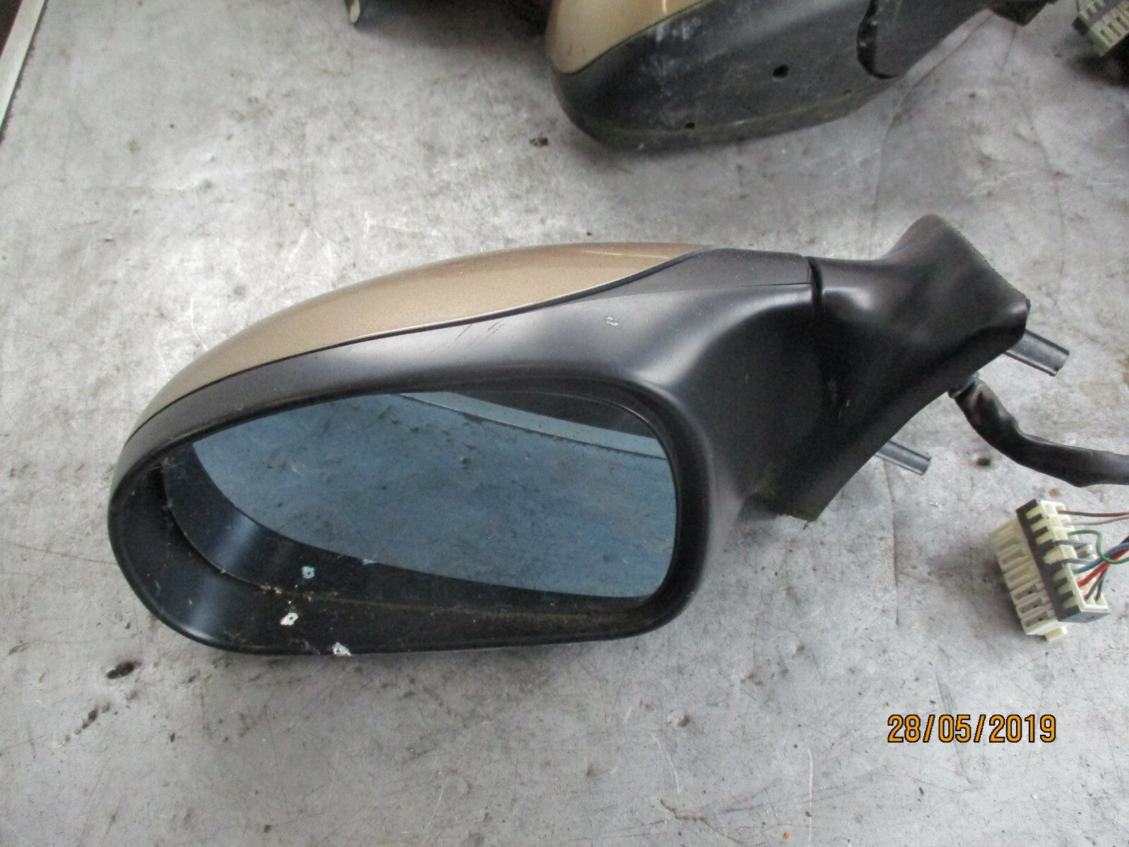 PEUGEOT 406 NS PASSENGER SIDE ELECTRIC WING MIRROR BROWN