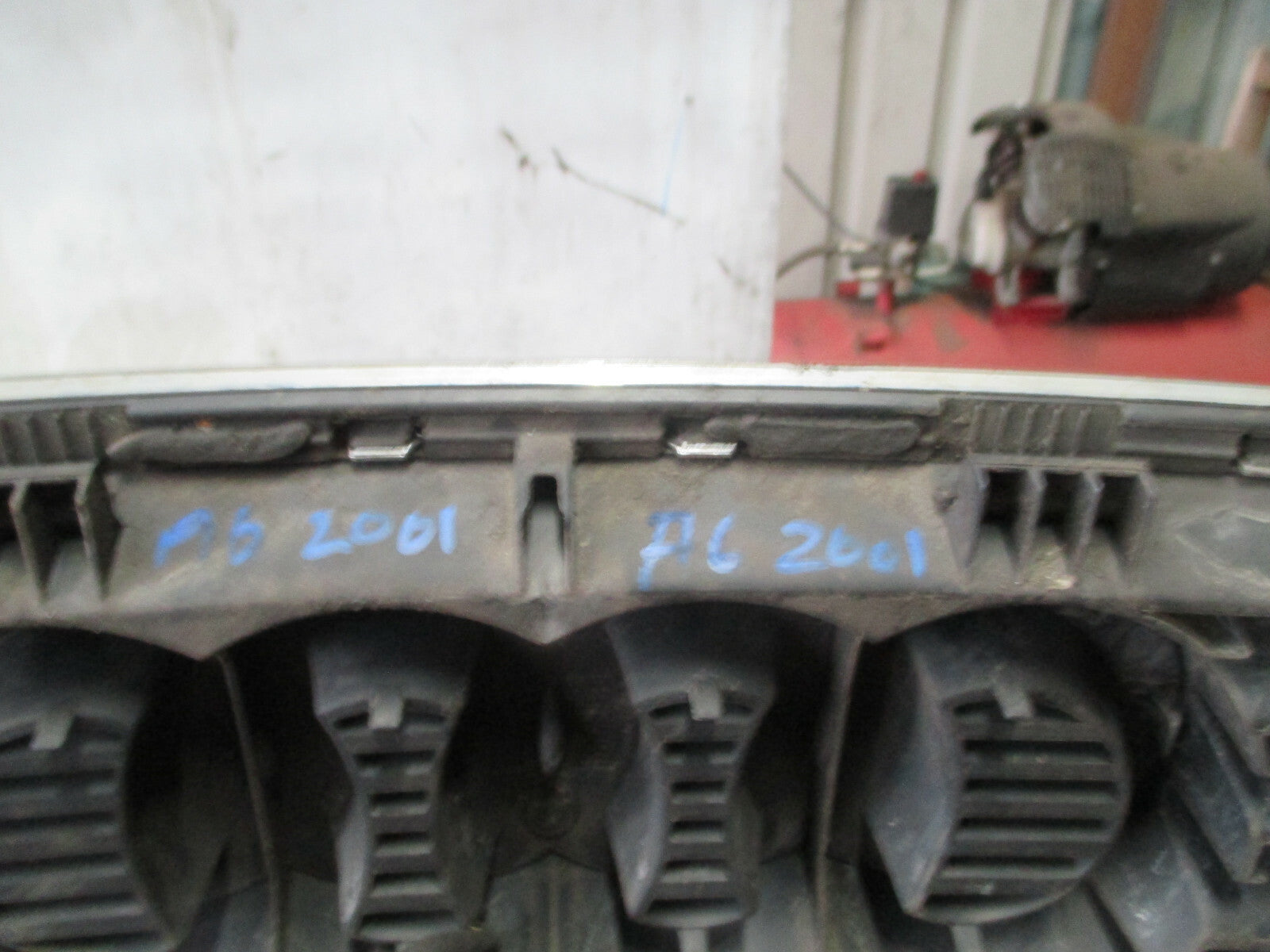 AUDI A6 2001 FRONT BUMPER BADGE GRILL 4B0853651A