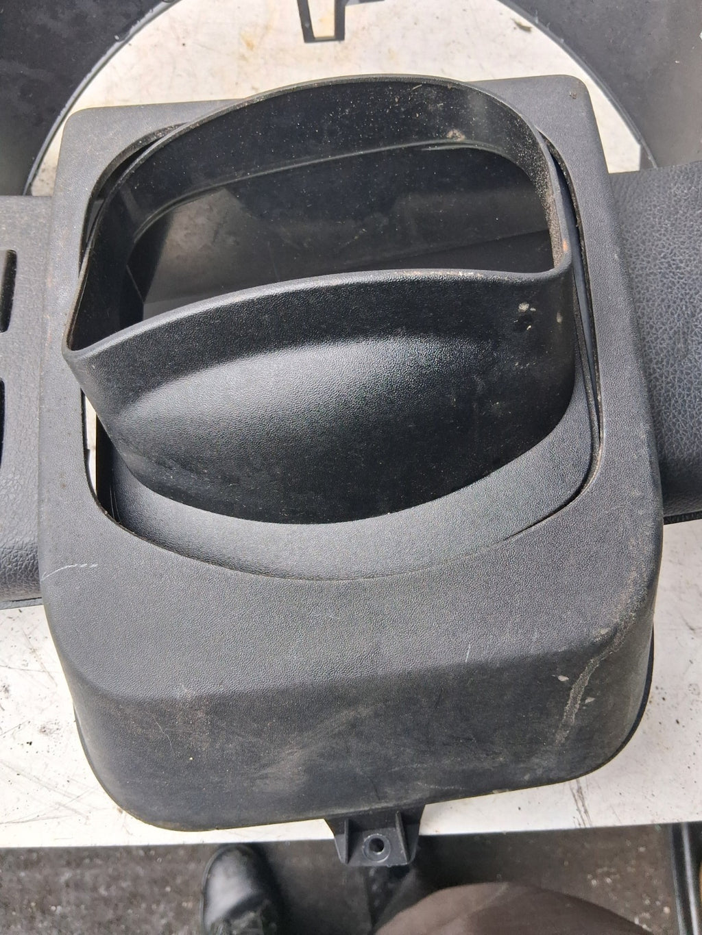 2016 MERCEDES SPRINTER W906 SPEEDO CLUSTER IGNITION KEY SURROUND TRIM A906688000