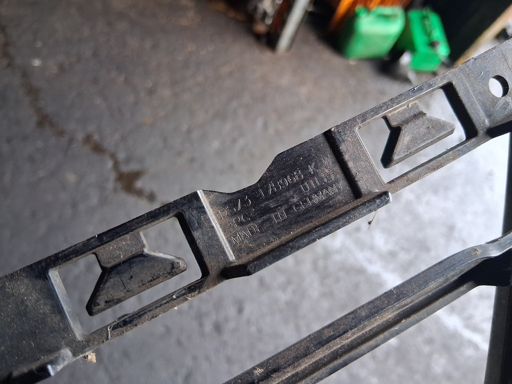2016 FORD MONDEO MK5 HATCHBACK FRONT BUMPER LOWER GRILL DS7317B968