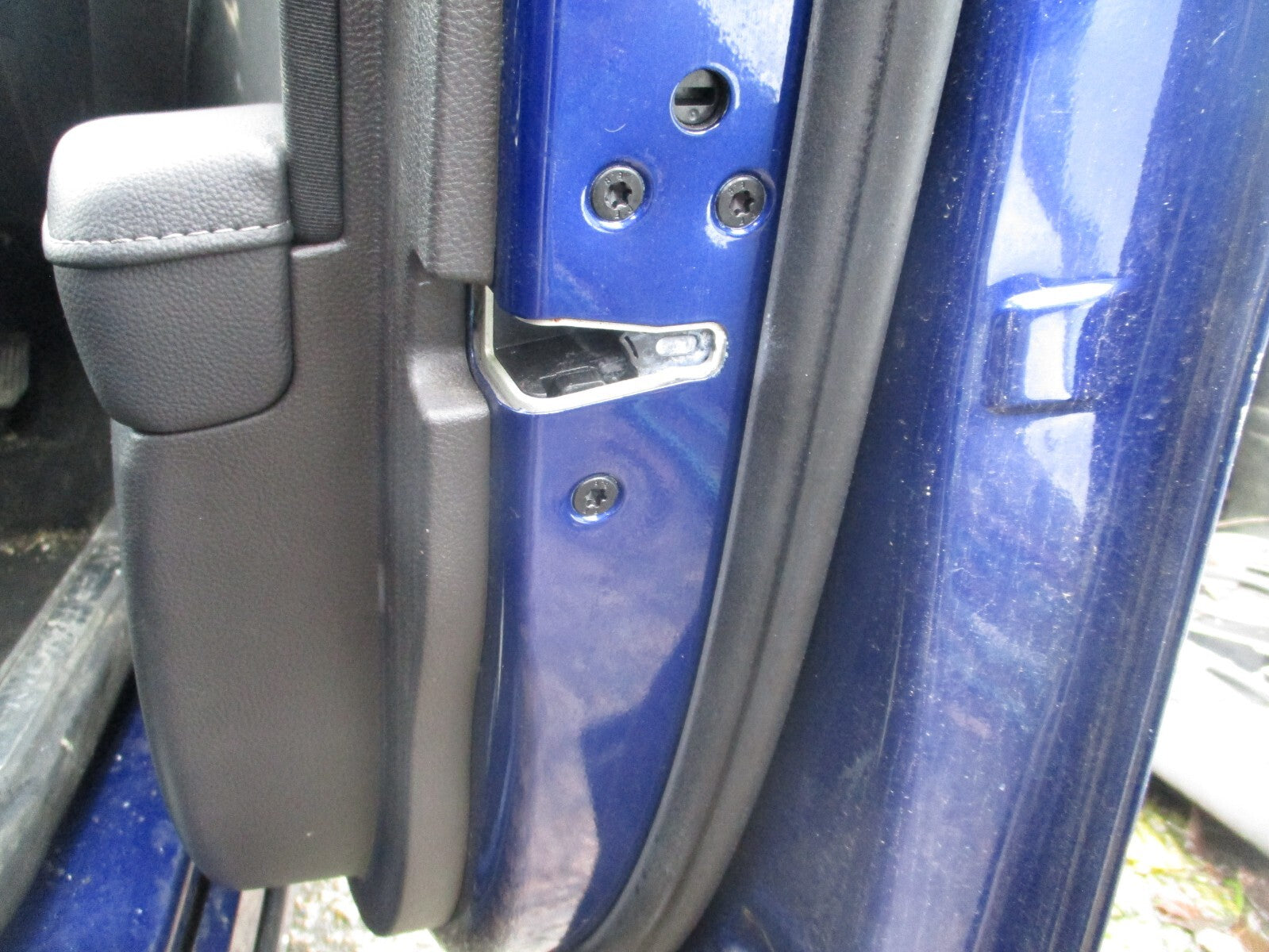 2017 FORD MONDEO MK5 OSF DRIVER SIDE FRONT DOOR LOCK MECHANISM