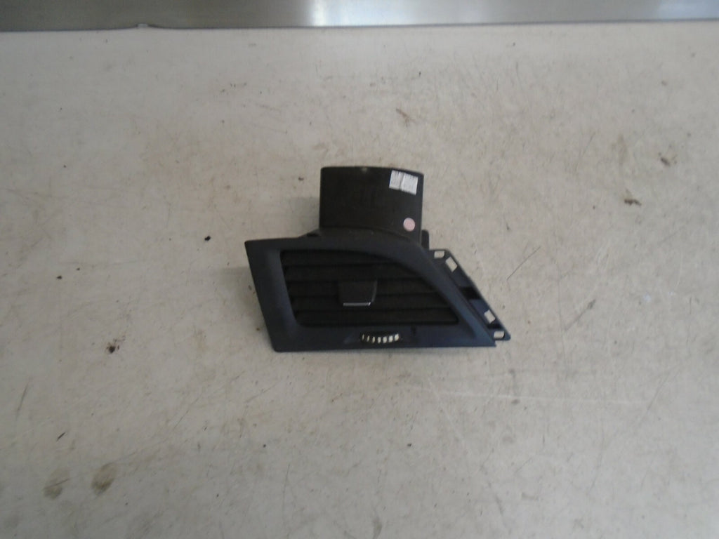 RENAULT MEGANE 2015 MK3 NS PASSEGER SIDE AIR VENT