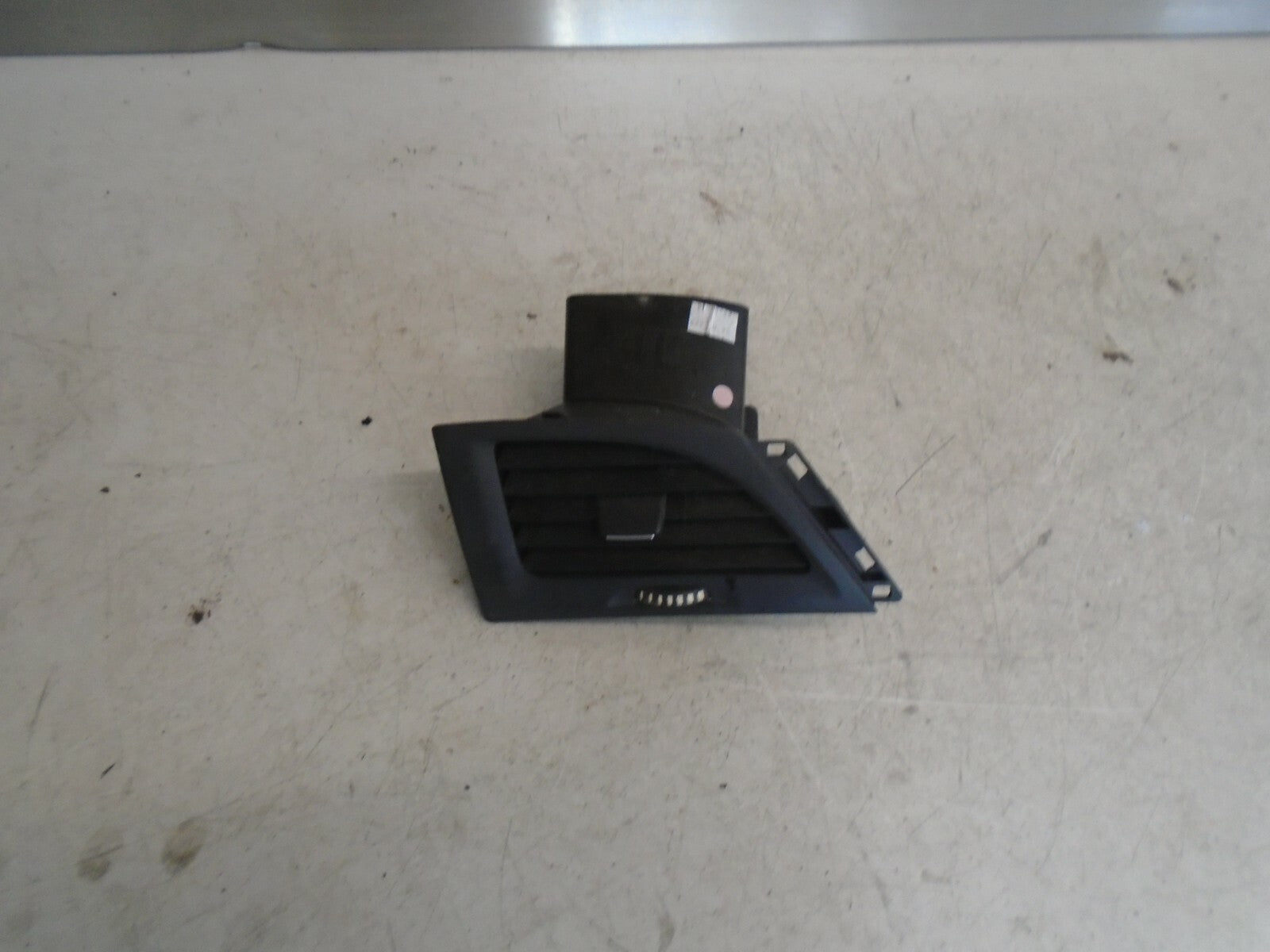 RENAULT MEGANE 2015 MK3 NS PASSEGER SIDE AIR VENT
