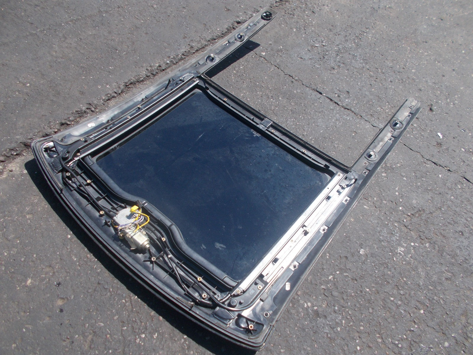 PEUGEOT 407 SW ESTATE 2005 2.0 HDI SUNROOF & SUNROOF MOTOR