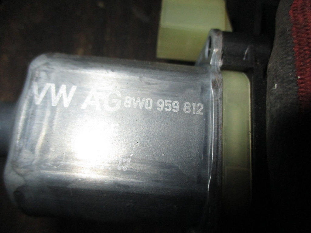 AUDI A4 2016 8W B9 POWER WINDOW MOTOR RIGHT REAR 1021C28050105
