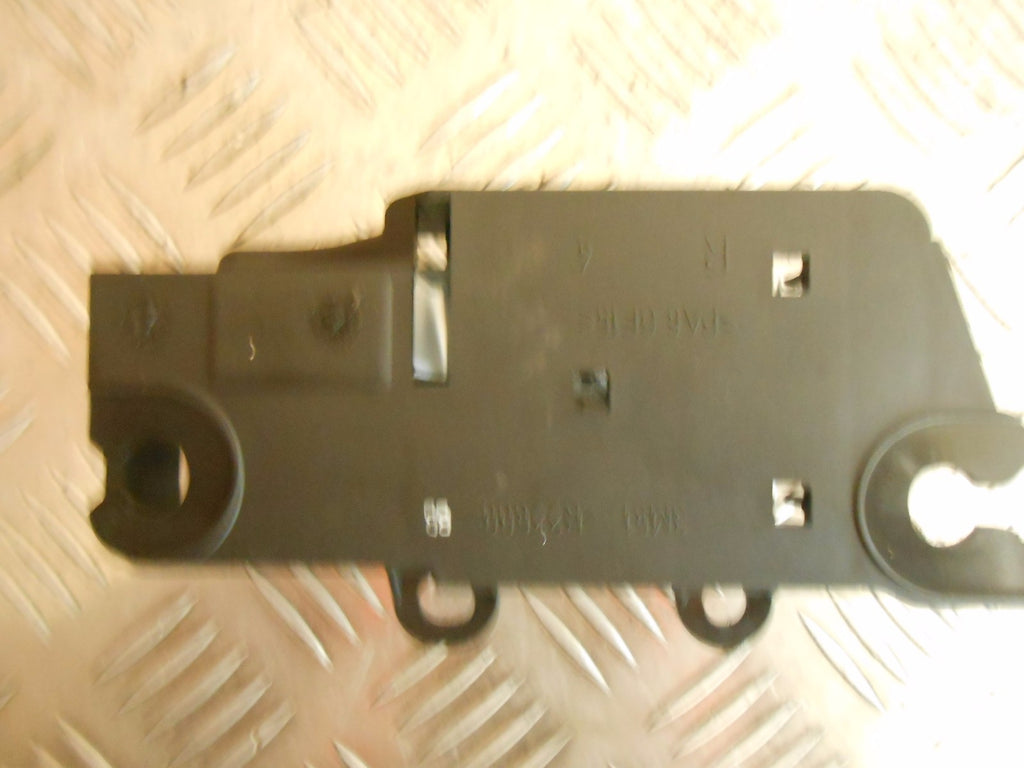 FORD FOCUS C-MAX 2007 DOOR INTERIOR CHROME HANDLE SET 3M51 R22600 3M51 R22601