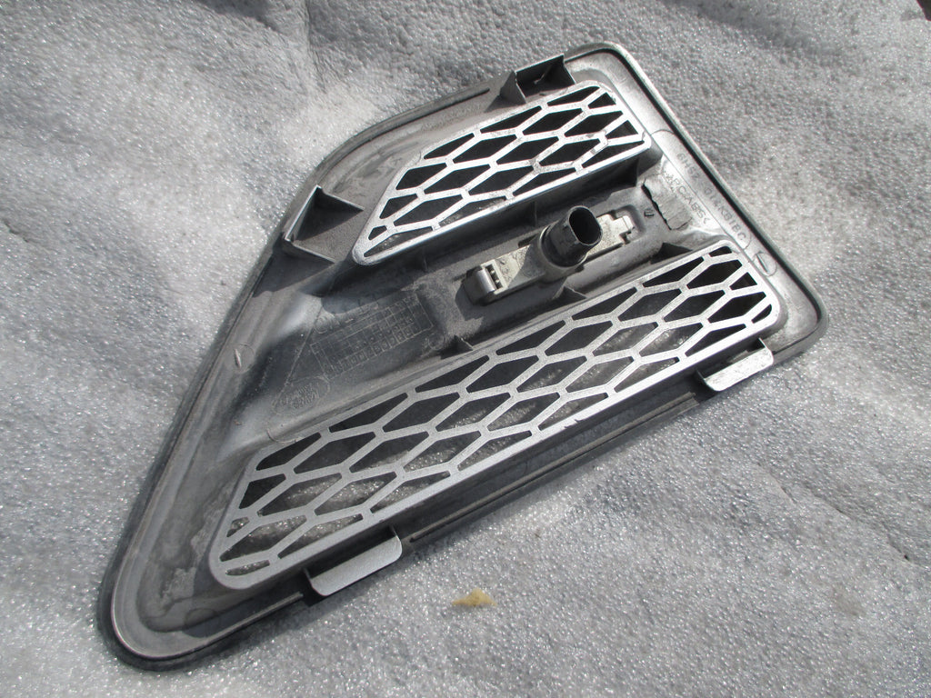LANROVER FREELANDER 2008 NS PASSENGER SIDE FRONT WING GRILL 6H52014K81BC