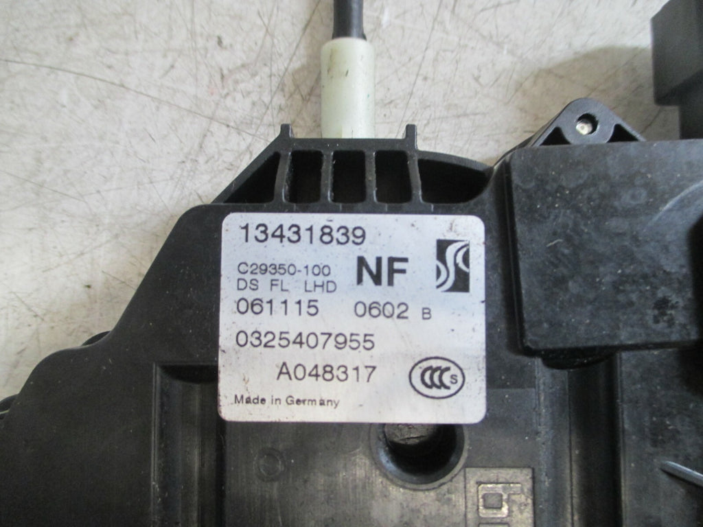 VAUXHALL CORSA E 2015 NSF FRONT PASSENGER SIDE DOOR LOCK 13431839