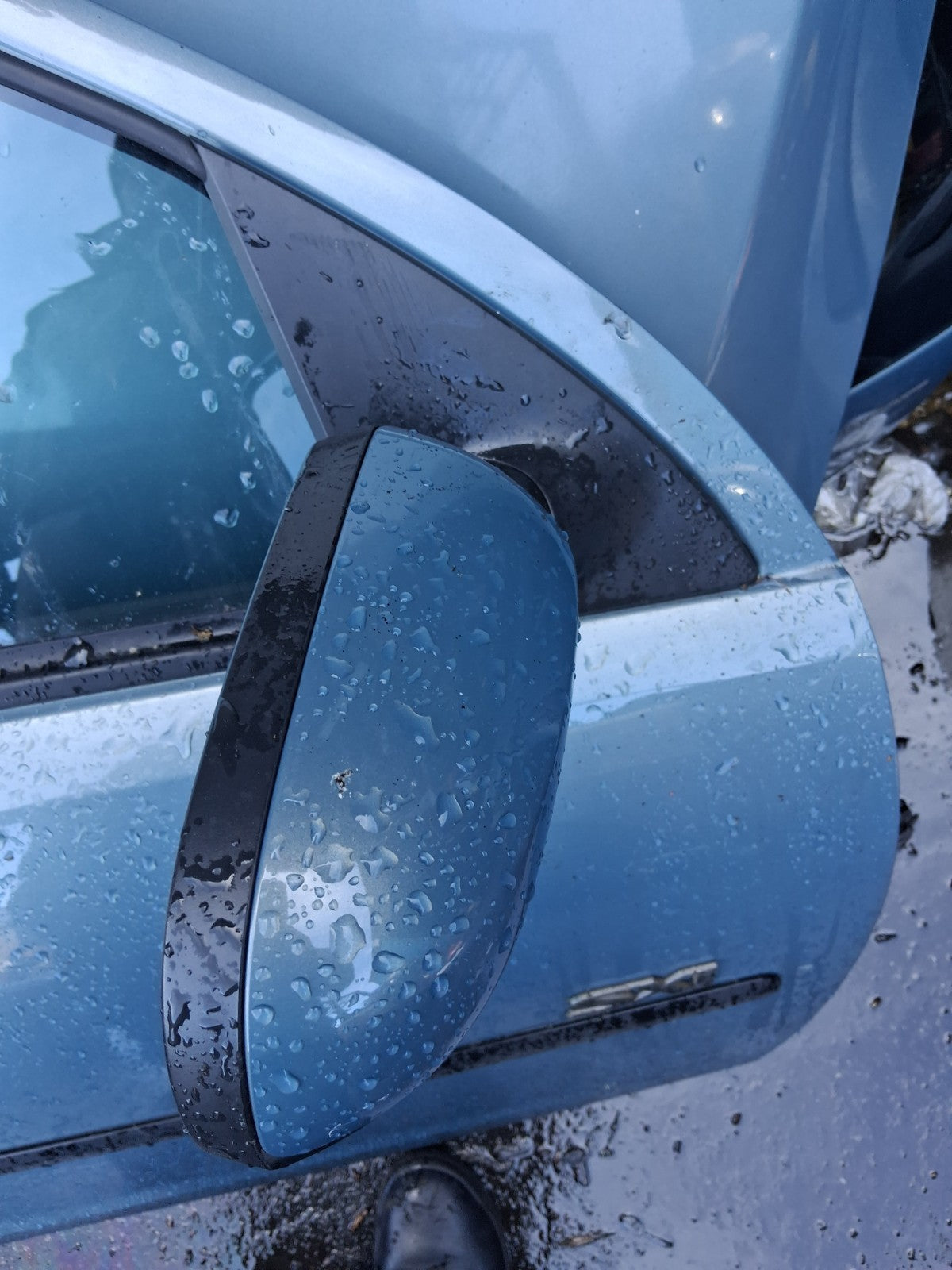 2006 VAUXHALL CORSA C OSF DRIVER SIDE FRONT RIGHT COMPLETE DOOR BLUE